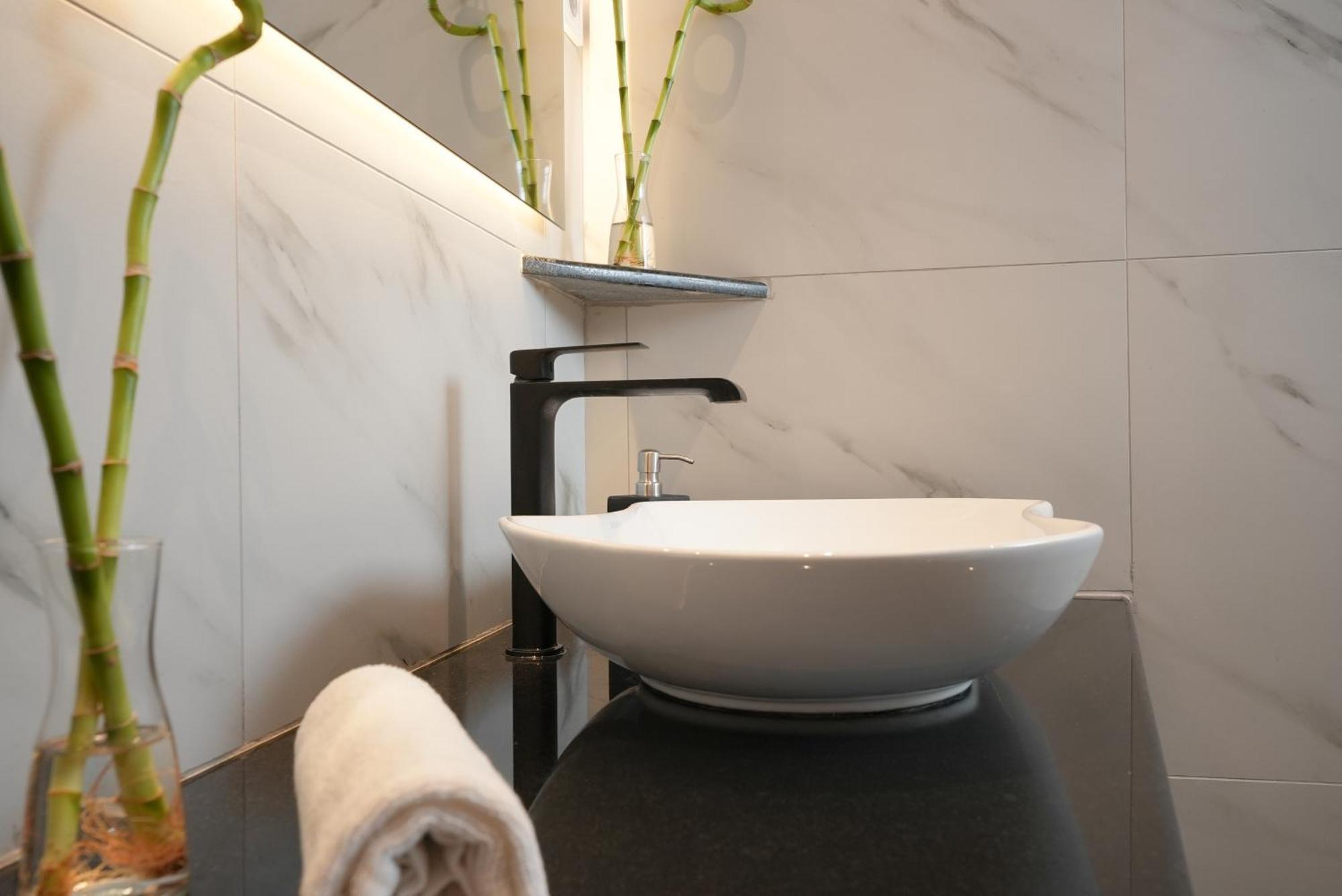 Syntagma Square, 50Sqm Nikis Luxurious Apartment Athene Buitenkant foto